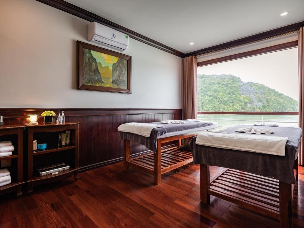 هتل آکوا آف د سیز کروز